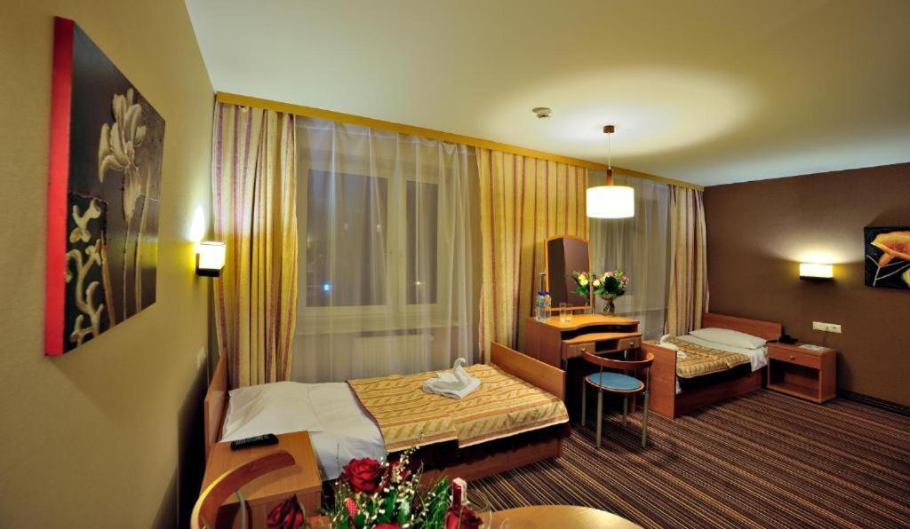 Hotel Partner Mińsk Mazowiecki 외부 사진