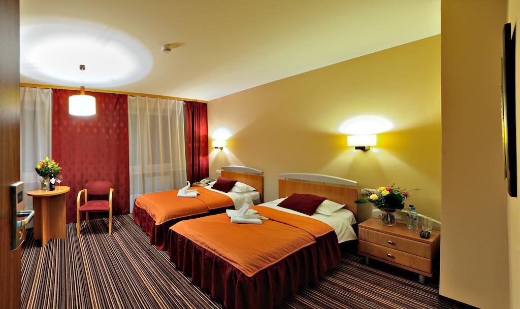 Hotel Partner Mińsk Mazowiecki 객실 사진