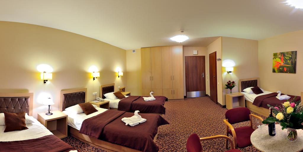 Hotel Partner Mińsk Mazowiecki 외부 사진