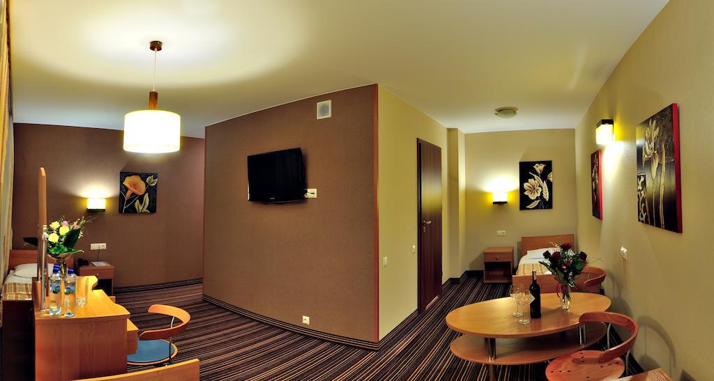 Hotel Partner Mińsk Mazowiecki 객실 사진